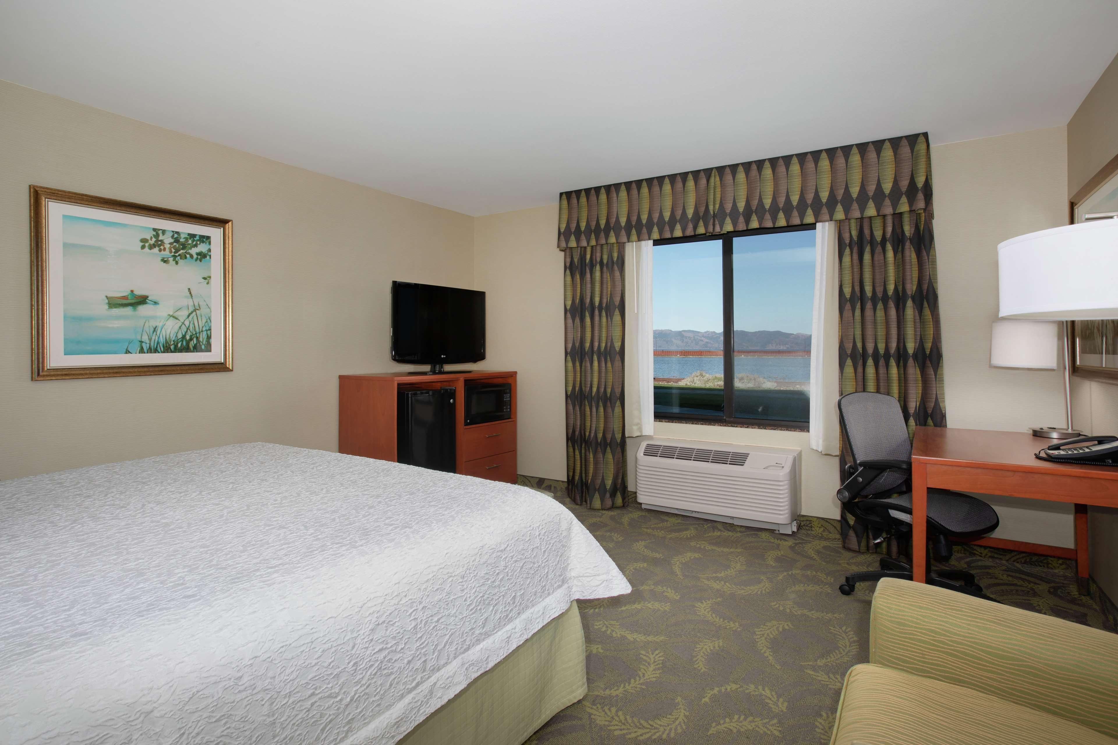 Hampton Inn & Suites Astoria Exterior foto